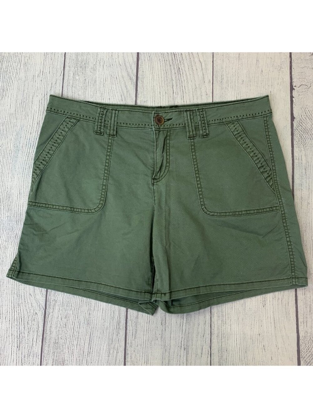 Maurices Shorts sz 11/12 11 12 Cotton Blend Olive Green 5" Inseam